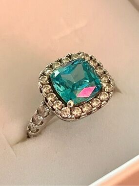 925 Sterling Silver Electric Blue Zircon Halo Ring QVC Size: 5